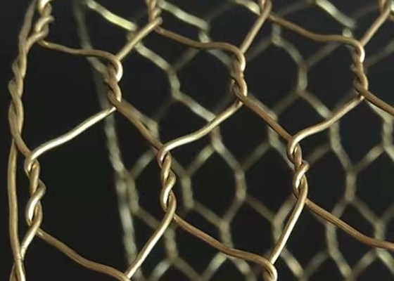 Anchura hexagonal de cobre amarillo/de cobre de la malla de alambre los 0.5-2m para la protección