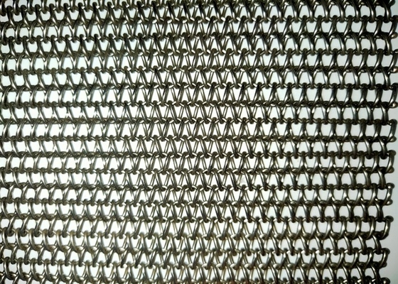 Pañería de la bobina del metal de la anchura de Diamond Hole Architectural Metal Mesh los 0.5-2m