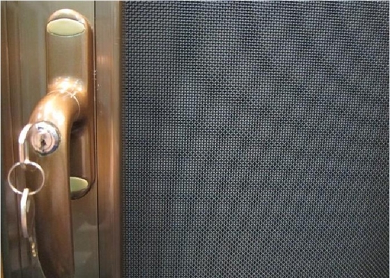 Anchura galvanizada a prueba de balas de Mesh Fence 0.5m-3M del alambre de acero para las puertas antis del hurto