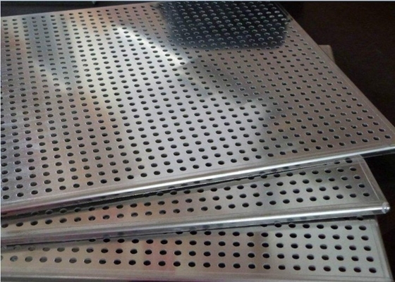 los 2m los 2.44m perforaron a Mesh Sheets de acero, hoja perforada de acero inoxidable 316