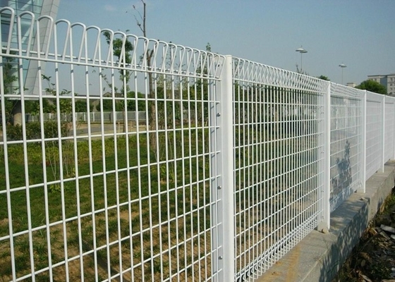 El PVC galvanizado sumergido caliente cubrió la malla de alambre, cerca de alambre superior de rollo de BRC